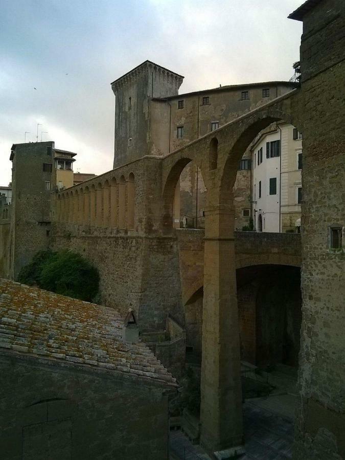 La Loggia Del Capitano - Rione Capisotto Apartment Pitigliano Exterior photo